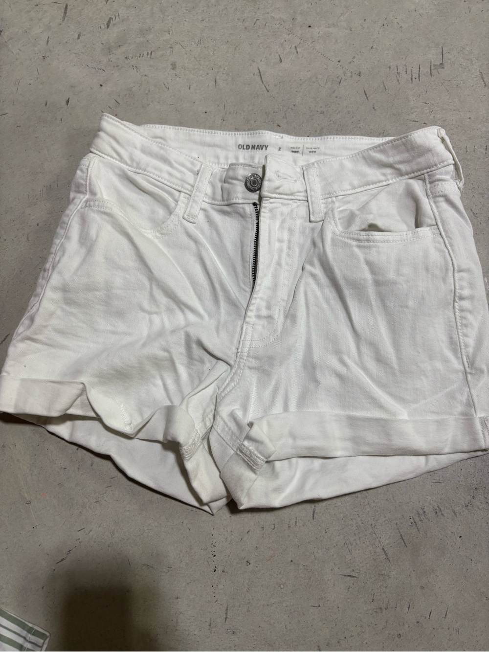 Old Navy White Rolled-Hem Denim Shorts